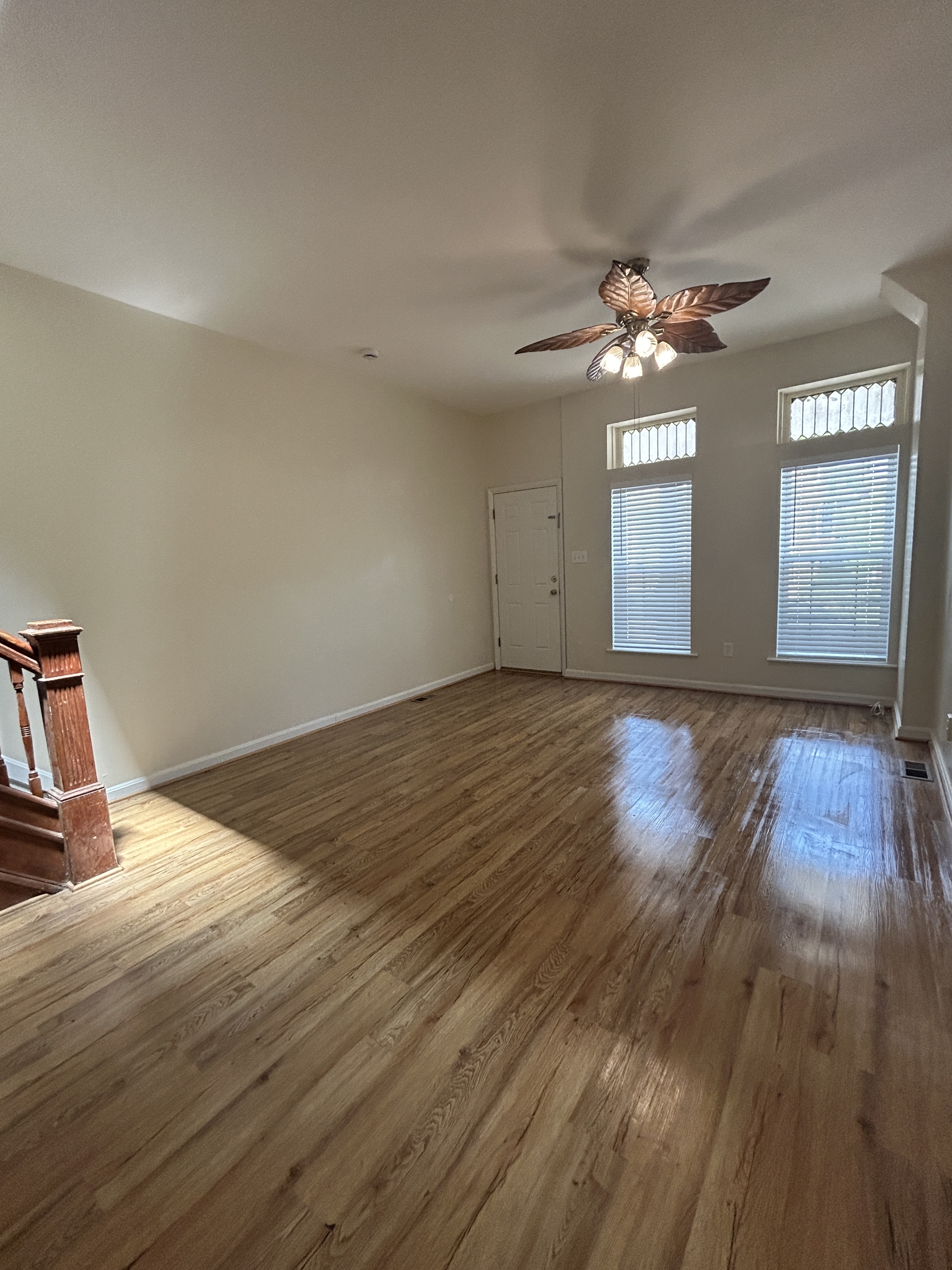 1604 Moreland Ave